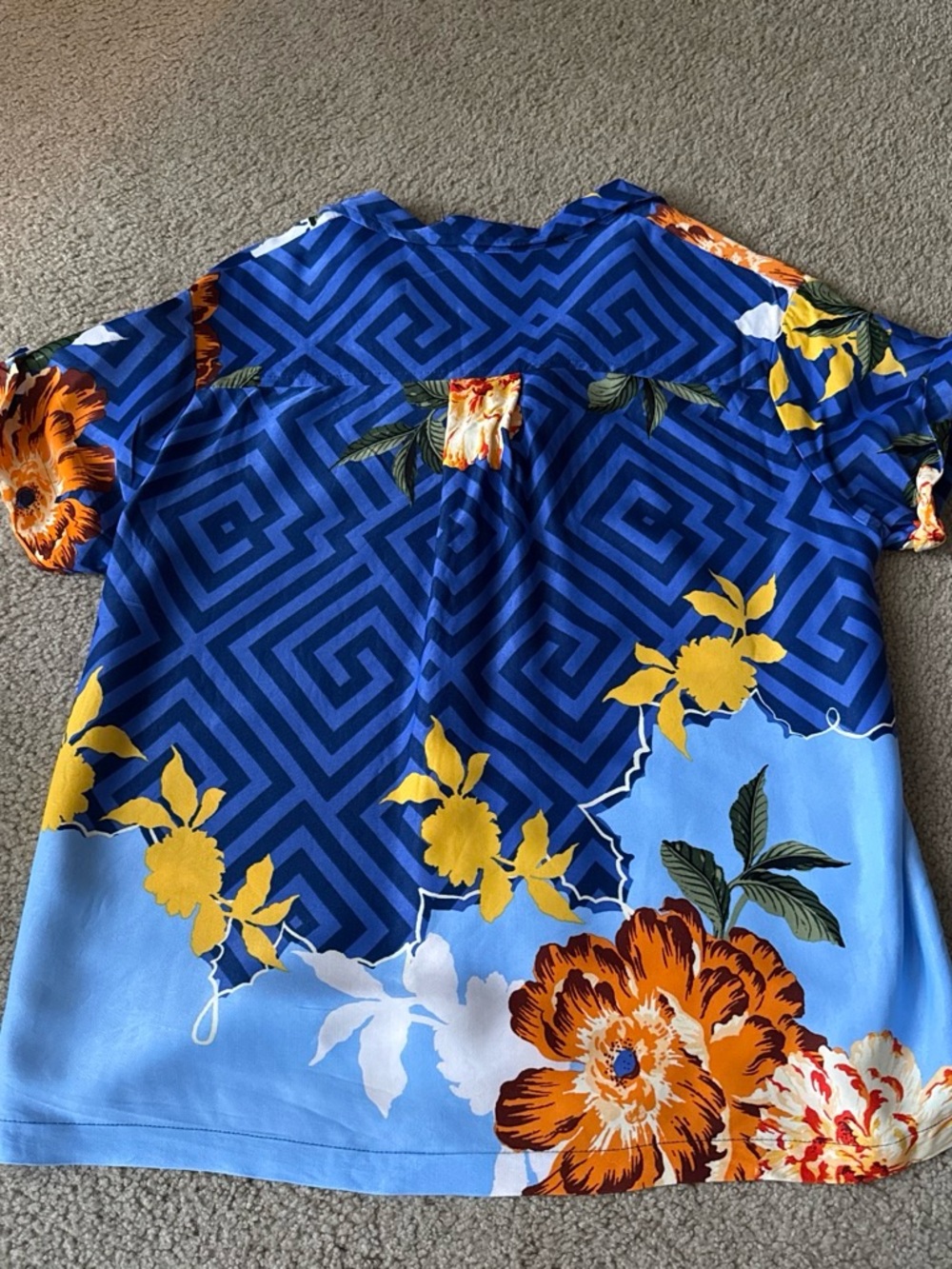 Anthropologie Blue Floral Short-Sleeve Button-Front Shirt - Picture 4 of 4